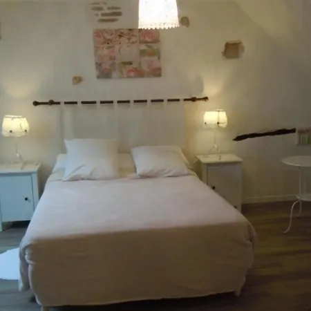 House Chez Mireille Memerlin