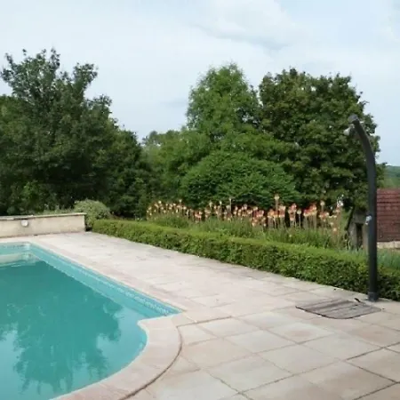 House Chez Mireille بيت للعطل
